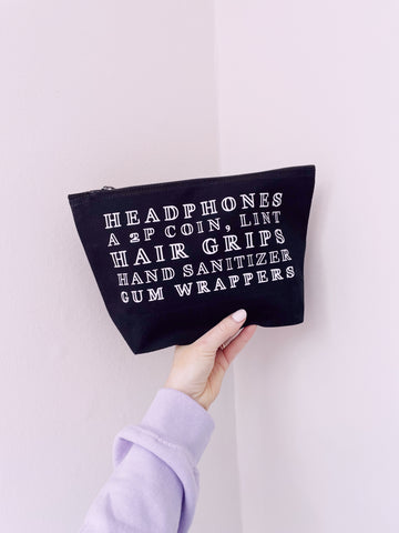 Headphones, A 2P Coin, Lint, Hair Grips... - Make Up/Cosmetics Bag