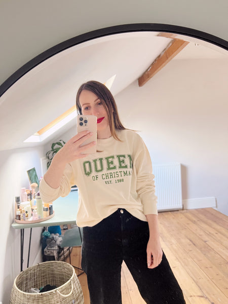 Queen of Christmas - Personalised Year - Unisex Fit Sweater