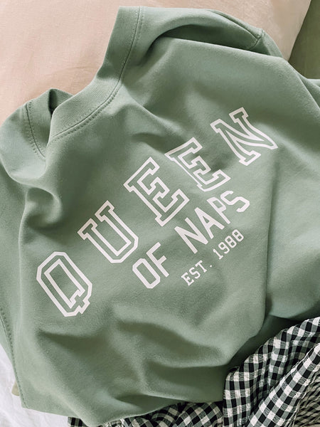 Queen of Naps - Personalised Year - Unisex Fit Sweater